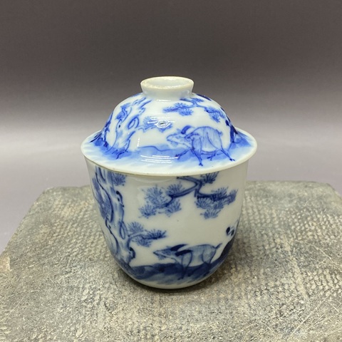 古玩陶瓷青花蓋杯真品鑒賞圖