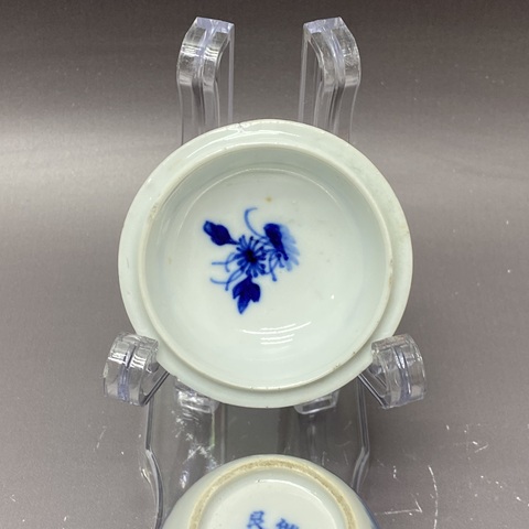 古玩陶瓷青花蓋杯真品鑒賞圖