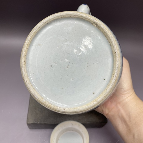 古玩陶瓷青花提梁壺真品鑒賞圖