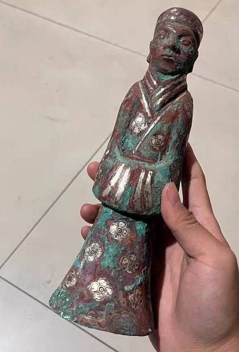 古玩銅器青銅人物真品鑒賞圖