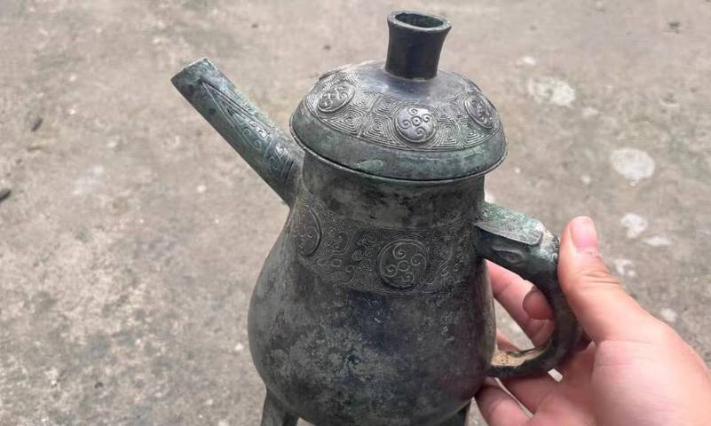 古玩銅器青銅人物真品鑒賞圖