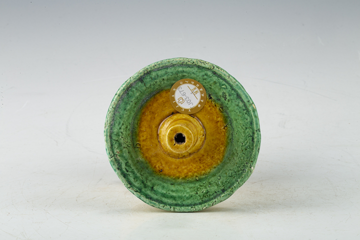 古玩陶瓷清·三彩燭臺一對拍賣，當前價格386元