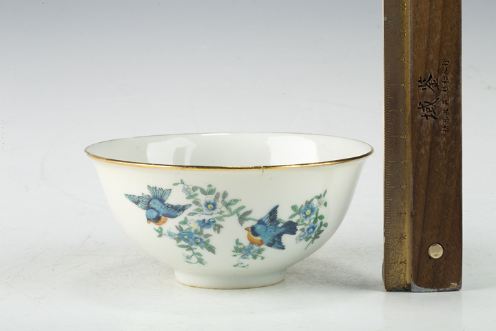 古玩陶瓷民國·麗華瓷業(yè)公司貼花描金碗真品鑒賞圖