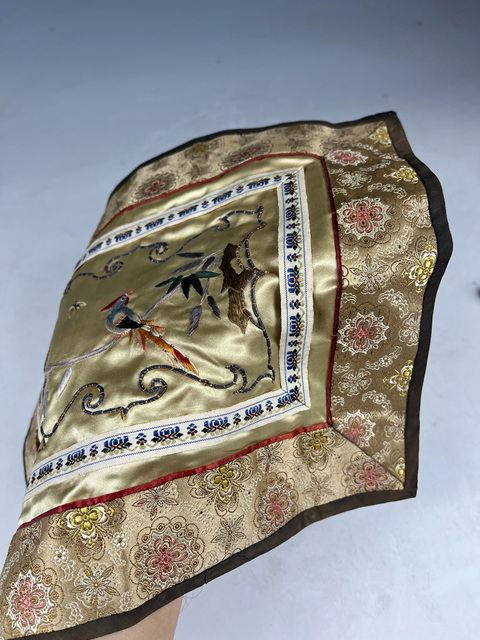 古玩雜項民國-創匯 ?盤金刺繡“錦上添花”花鳥紋織錦繡片拍賣，當前價格788元