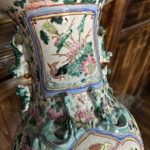 古玩陶瓷花鳥紋粉彩瓶真品鑒賞圖