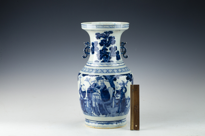 古玩陶瓷清中·青花福星高照圖雙耳盤口瓶真品鑒賞圖