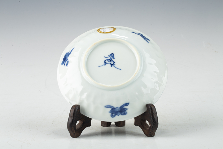 古玩陶瓷清康熙·青花琴棋書畫紋碟真品鑒賞圖