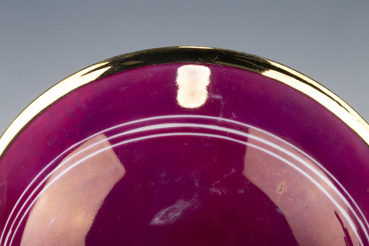 古玩陶瓷民國·胭脂水釉描金碗真品鑒賞圖