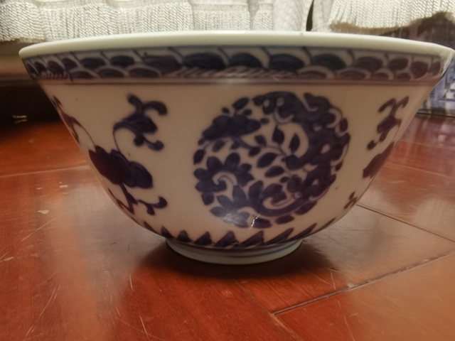 古玩陶瓷青花碗真品鑒賞圖