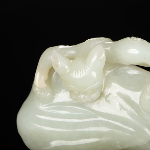 古玩玉器白玉圓雕魚化龍擺件真品鑒賞圖