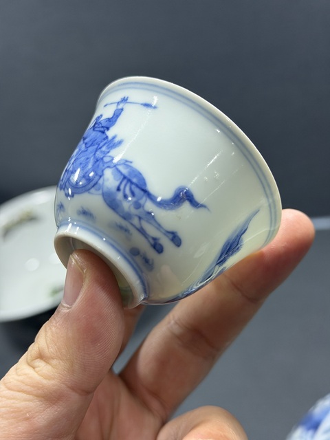 古玩陶瓷青花人物杯真品鑒賞圖