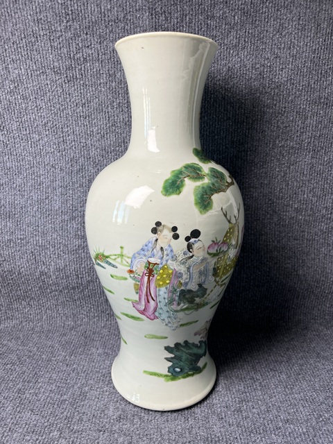 古玩陶瓷粉彩麻姑獻壽人物故事紋觀音瓶真品鑒賞圖