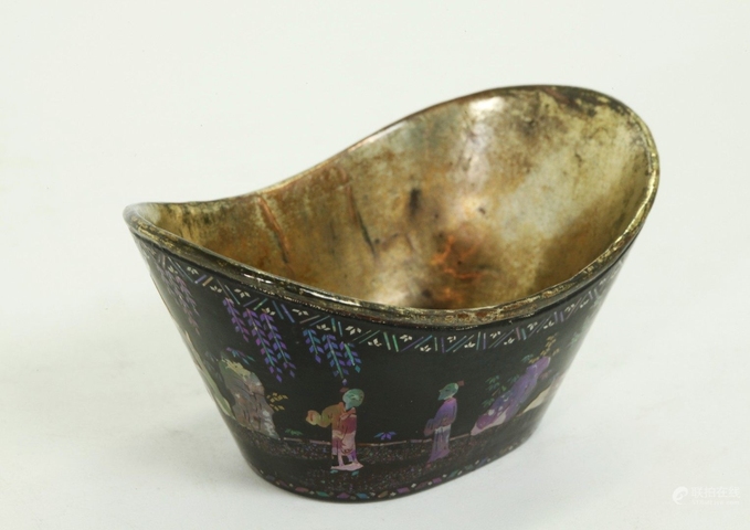 古玩雜項(xiàng)黑漆嵌螺鈿元寶杯真品鑒賞圖