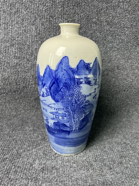 古玩陶瓷青花洞石亭臺樓閣人物詩文萊福瓶真品鑒賞圖