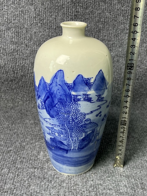 古玩陶瓷青花洞石亭臺樓閣人物詩文萊福瓶真品鑒賞圖