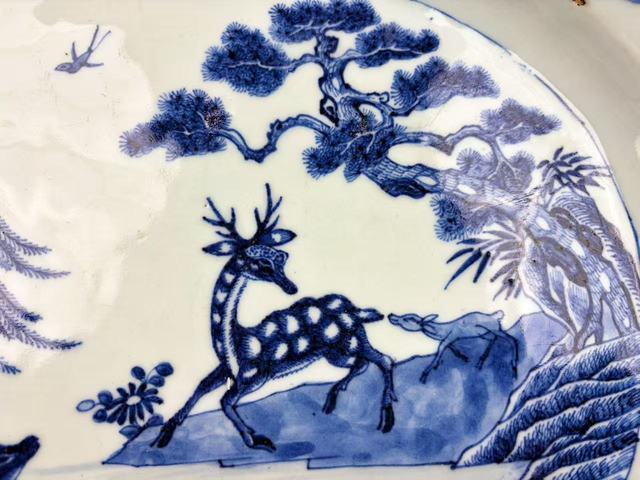 古玩陶瓷清乾隆.青花松鹿牛圖大盤拍賣，當前價格288元