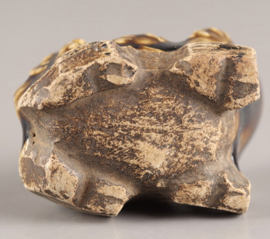 古玩陶瓷褐釉金蟾水滴真品鑒賞圖