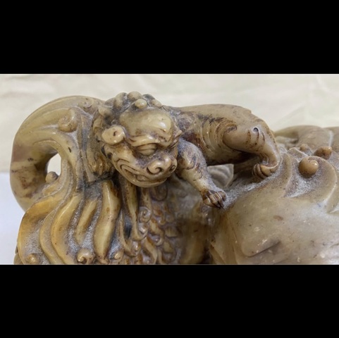 古玩玉器青田石雕“太獅少獅”擺件真品鑒賞圖