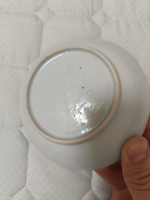 古玩陶瓷花卉紋粉彩盤真品鑒賞圖