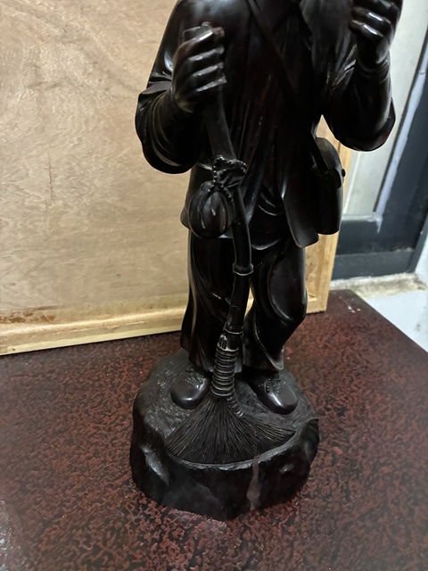 古玩雜項環衛工人立像拍賣，當前價格9800元