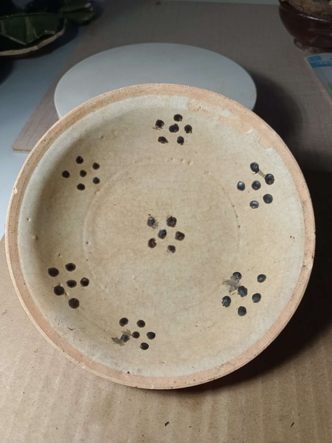 古玩陶瓷盤真品鑒賞圖