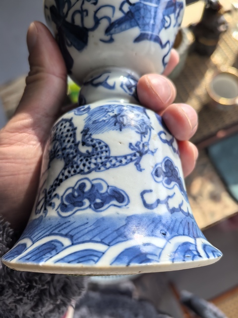 古玩陶瓷青花龍紋燭臺真品鑒賞圖