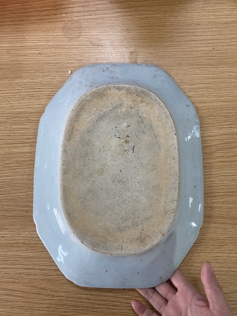 古玩陶瓷青花山水樓閣紋八方盤真品鑒賞圖