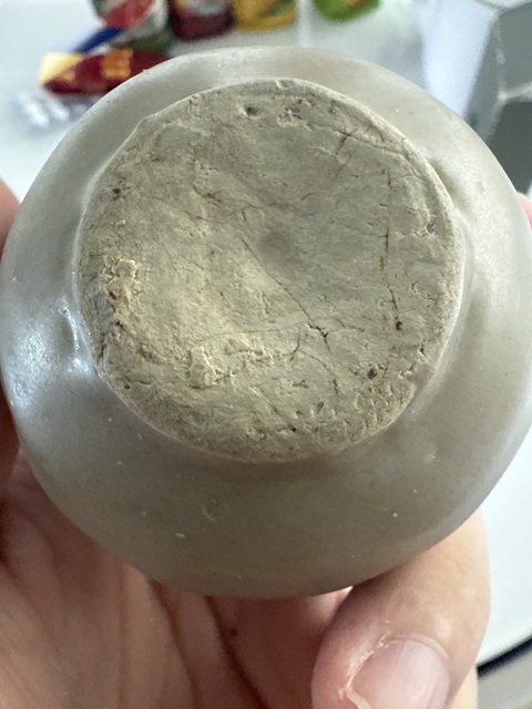 古玩陶瓷元代龍泉雙耳小罐真品鑒賞圖