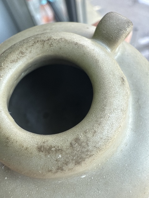 古玩陶瓷元代龍泉雙耳小罐真品鑒賞圖