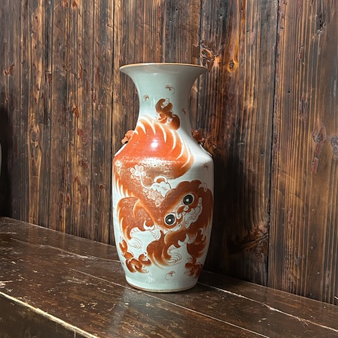 古玩陶瓷礬紅雙鋪首太師少保撇口瓶真品鑒賞圖