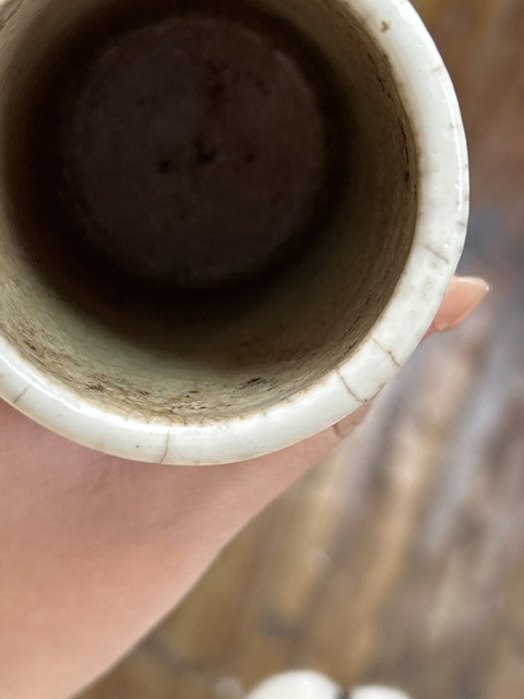 古玩陶瓷哥釉青花冰梅紋筆筒真品鑒賞圖