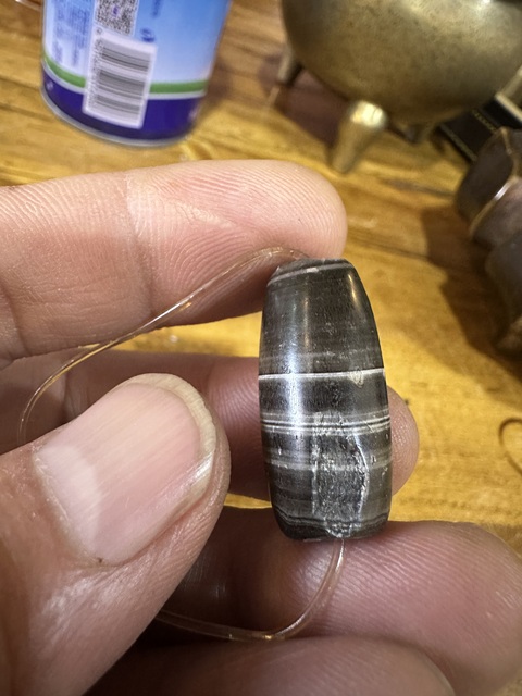 古玩玉器纏絲瑪瑙珠拍賣，當(dāng)前價(jià)格5555元