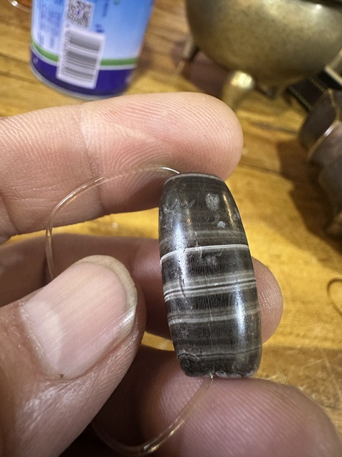 古玩玉器纏絲瑪瑙珠拍賣，當(dāng)前價(jià)格5555元