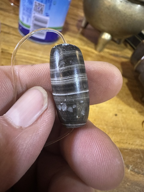 古玩玉器纏絲瑪瑙珠拍賣，當(dāng)前價(jià)格5555元