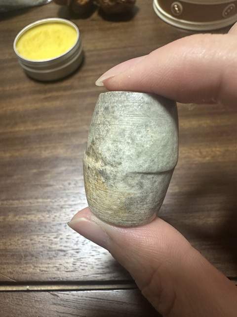 古玩玉器透閃石玉勒真品鑒賞圖