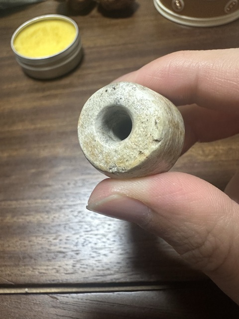 古玩玉器透閃石玉勒真品鑒賞圖