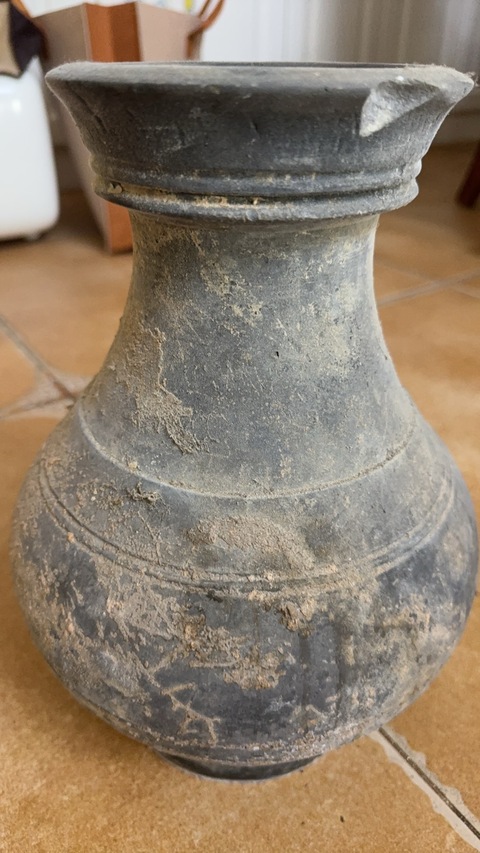 古玩陶瓷灰陶盤口壺真品鑒賞圖