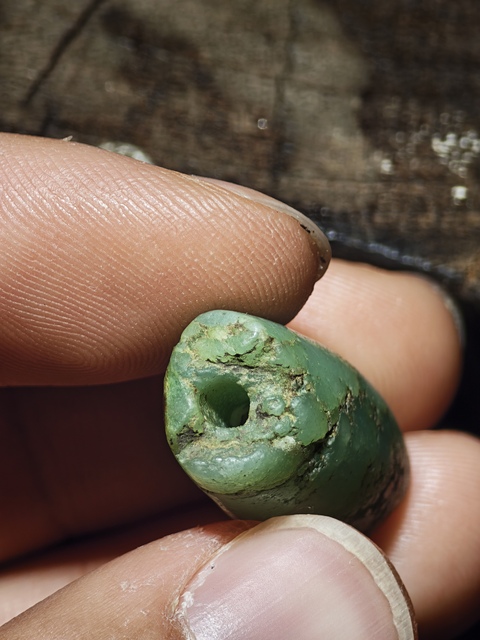 古玩玉器老陽起石勒子真品鑒賞圖