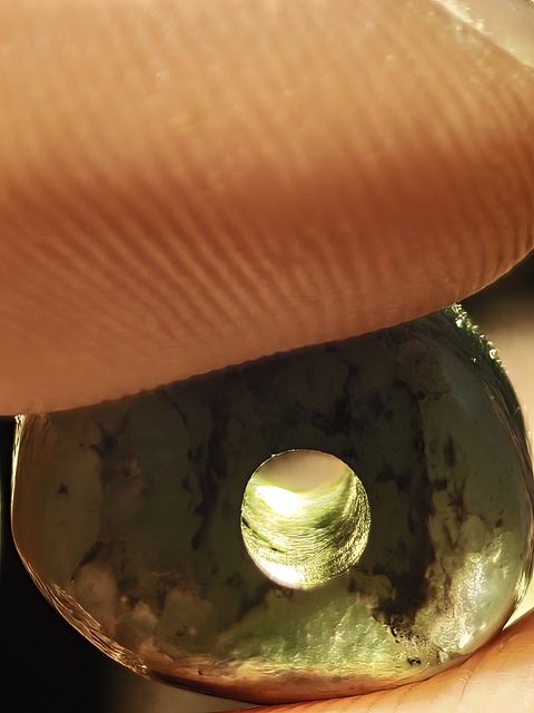 古玩玉器老陽起石勒子真品鑒賞圖