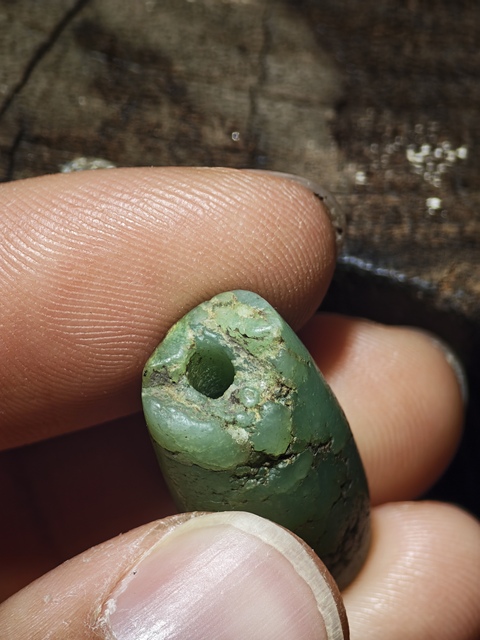 古玩玉器老陽起石勒子真品鑒賞圖