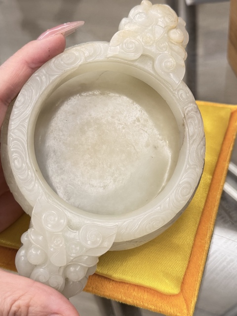 古玩玉器和田玉香爐真品鑒賞圖