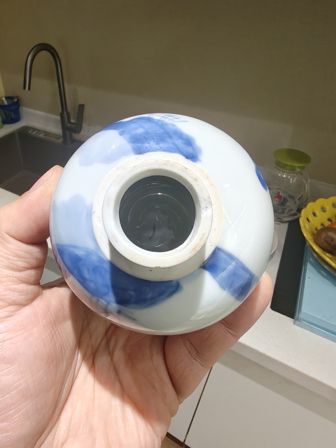 古玩陶瓷清康熙 青花人物紋小罐真品鑒賞圖