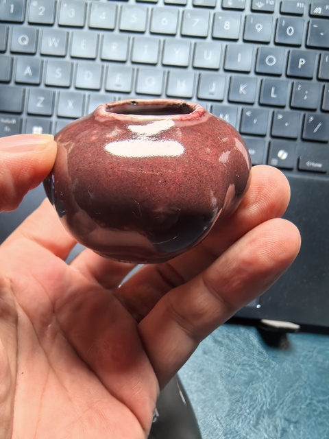 古玩陶瓷清晚期紅釉水盂真品鑒賞圖