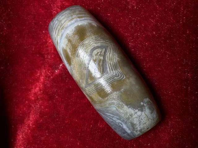 古玩玉器纏絲瑪瑙珠真品鑒賞圖