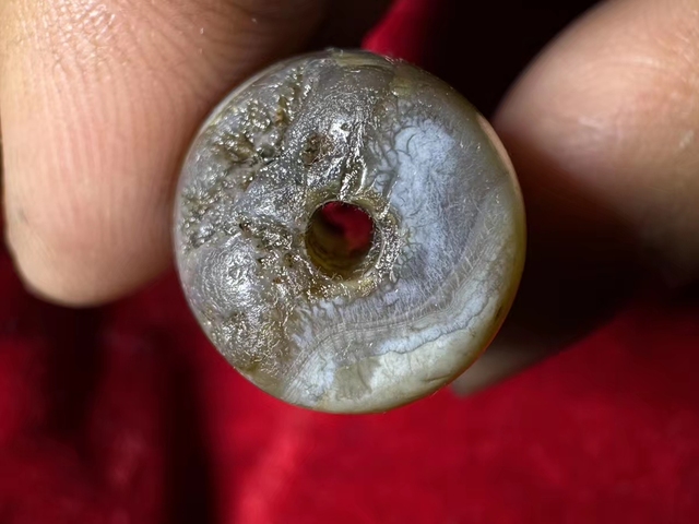 古玩玉器纏絲瑪瑙珠真品鑒賞圖