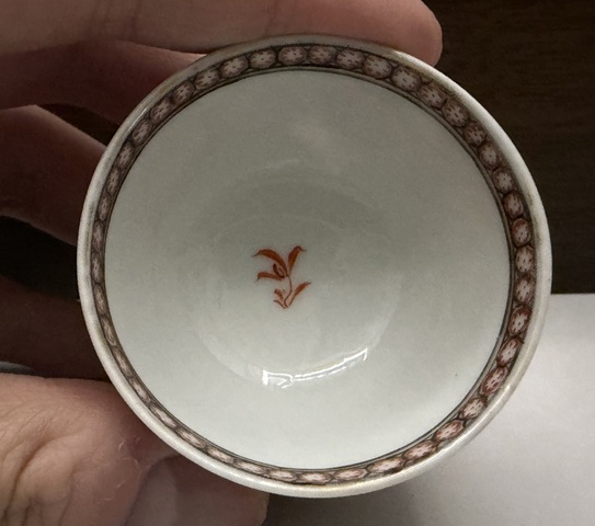 古玩陶瓷乾隆廣彩滿大人人物故事杯拍賣，當前價格2988元