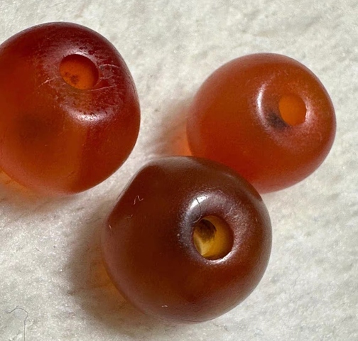 古玩玉器紅瑪瑙珠真品鑒賞圖