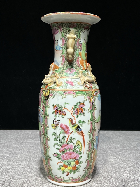 古玩陶瓷人物廣彩瓶真品鑒賞圖