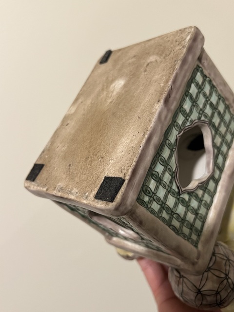 古玩陶瓷素三彩獅子塑像真品鑒賞圖