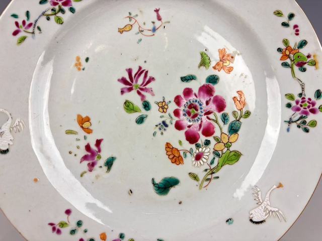 古玩陶瓷清雍乾·粉彩鶴紋折沿盤拍賣，當(dāng)前價格99元